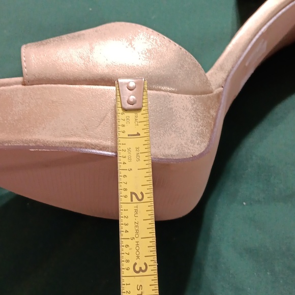 Matte Gold Heels - Picture 6 of 7